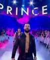 WWE_Monday_Night_RAW_2022_08_22_720p_HDTV_x264-Star_part_1_1092.jpg