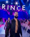 WWE_Monday_Night_RAW_2022_08_22_720p_HDTV_x264-Star_part_1_1096.jpg