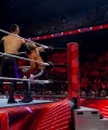 WWE_Monday_Night_RAW_2022_08_22_720p_HDTV_x264-Star_part_1_1405.jpg