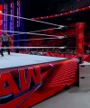 WWE_Monday_Night_RAW_2022_08_22_720p_HDTV_x264-Star_part_1_1916.jpg