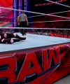 WWE_Monday_Night_RAW_2022_08_22_720p_HDTV_x264-Star_part_1_2373.jpg