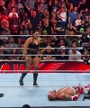 WWE_Monday_Night_RAW_2022_08_22_720p_HDTV_x264-Star_part_3_102.jpg