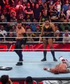 WWE_Monday_Night_RAW_2022_08_22_720p_HDTV_x264-Star_part_3_122.jpg