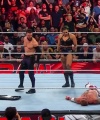 WWE_Monday_Night_RAW_2022_08_22_720p_HDTV_x264-Star_part_3_123.jpg