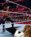WWE_Monday_Night_RAW_2022_08_22_720p_HDTV_x264-Star_part_3_175.jpg