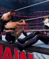 WWE_Monday_Night_RAW_2022_08_22_720p_HDTV_x264-Star_part_3_276.jpg