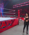 WWE_Monday_Night_RAW_2022_10_10_1080p_HDTV_x264-Star_0396.jpg