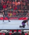 WWE_Monday_Night_RAW_2022_10_10_1080p_HDTV_x264-Star_0866.jpg