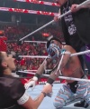 WWE_Monday_Night_RAW_2022_10_10_1080p_HDTV_x264-Star_1134.jpg