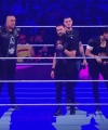 WWE_Monday_Night_RAW_2022_10_10_1080p_HDTV_x264-Star_1810.jpg