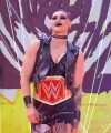 WWE_Monday_Night_Raw_2021_05_24_720p_HDTV_x264-NWCHD_0427.jpg