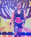 WWE_Monday_Night_Raw_2021_05_24_720p_HDTV_x264-NWCHD_0432.jpg