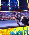 WWE_Monday_Night_Raw_2021_05_24_720p_HDTV_x264-NWCHD_0486.jpg
