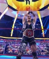WWE_Monday_Night_Raw_2021_05_24_720p_HDTV_x264-NWCHD_0504.jpg