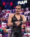 WWE_Monday_Night_Raw_2021_05_24_720p_HDTV_x264-NWCHD_0885.jpg