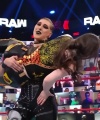 WWE_Monday_Night_Raw_2021_05_24_720p_HDTV_x264-NWCHD_0913.jpg