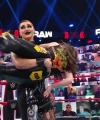WWE_Monday_Night_Raw_2021_05_24_720p_HDTV_x264-NWCHD_0921.jpg