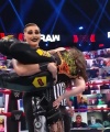 WWE_Monday_Night_Raw_2021_05_24_720p_HDTV_x264-NWCHD_0922.jpg