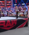 WWE_Monday_Night_Raw_2021_05_24_720p_HDTV_x264-NWCHD_1278.jpg