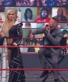 WWE_Monday_Night_Raw_2021_05_31_720p_HDTV_x264-NWCHD_0205.jpg