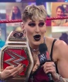 WWE_Monday_Night_Raw_2021_05_31_720p_HDTV_x264-NWCHD_0307.jpg