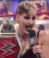 WWE_Monday_Night_Raw_2021_05_31_720p_HDTV_x264-NWCHD_0326.jpg