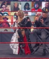WWE_Monday_Night_Raw_2021_05_31_720p_HDTV_x264-NWCHD_0423.jpg
