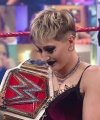 WWE_Monday_Night_Raw_2021_05_31_720p_HDTV_x264-NWCHD_0438.jpg
