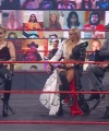 WWE_Monday_Night_Raw_2021_05_31_720p_HDTV_x264-NWCHD_0898.jpg