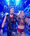 WWE_Monday_Night_Raw_2022_04_18_720p_HDTV_x264-NWCHD_0159.jpg