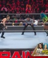 WWE_Monday_Night_Raw_2022_04_18_720p_HDTV_x264-NWCHD_0310.jpg