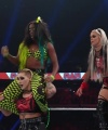 WWE_Monday_Night_Raw_2022_04_18_720p_HDTV_x264-NWCHD_0754.jpg