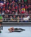 WWE_Monday_Night_Raw_2022_04_18_720p_HDTV_x264-NWCHD_1057.jpg