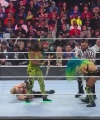 WWE_Monday_Night_Raw_2022_04_18_720p_HDTV_x264-NWCHD_1070.jpg