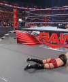 WWE_Monday_Night_Raw_2022_04_18_720p_HDTV_x264-NWCHD_1085.jpg