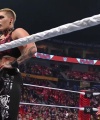 WWE_Monday_Night_Raw_2022_04_18_720p_HDTV_x264-NWCHD_1273.jpg