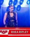 WWE_Monday_Night_Raw_2022_05_02_720p_HDTV_x264-NWCHD_0120.jpg