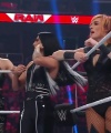 WWE_Monday_Night_Raw_2022_05_02_720p_HDTV_x264-NWCHD_0908.jpg