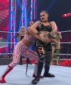 WWE_Monday_Night_Raw_2022_05_02_720p_HDTV_x264-NWCHD_1025.jpg