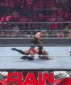 WWE_Monday_Night_Raw_2022_05_02_720p_HDTV_x264-NWCHD_1682.jpg