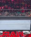WWE_Monday_Night_Raw_2022_05_02_720p_HDTV_x264-NWCHD_1835.jpg