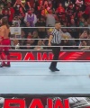 WWE_Monday_Night_Raw_2022_08_29_720p_HDTV_x264-NWCHD_0420.jpg
