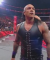 WWE_Monday_Night_Raw_2022_08_29_720p_HDTV_x264-NWCHD_1546.jpg