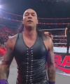 WWE_Monday_Night_Raw_2022_08_29_720p_HDTV_x264-NWCHD_1548.jpg