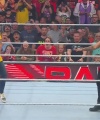 WWE_Monday_Night_Raw_2022_08_29_720p_HDTV_x264-NWCHD_2726.jpg