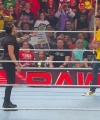 WWE_Monday_Night_Raw_2022_08_29_720p_HDTV_x264-NWCHD_2770.jpg