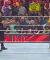 WWE_Monday_Night_Raw_2022_08_29_720p_HDTV_x264-NWCHD_2795.jpg
