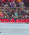 WWE_Monday_Night_Raw_2022_08_29_720p_HDTV_x264-NWCHD_2972.jpg