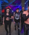 WWE_Monday_Night_Raw_2022_11_07_1080p_HDTV_x264-NWCHD_part_2_288.jpg