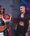 WWE_Monday_Night_Raw_2022_11_07_1080p_HDTV_x264-NWCHD_part_2_310.jpg